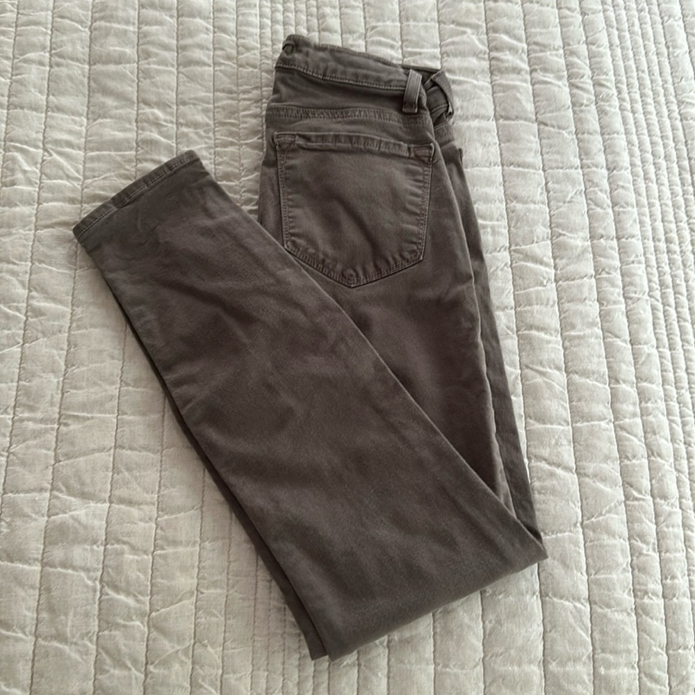 J Brand Gray Skinny Capri “Cafe” Size 25 Jeans